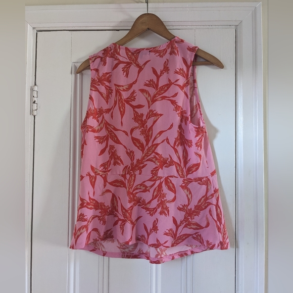 Barbie pink tank top - Picture 3 of 3